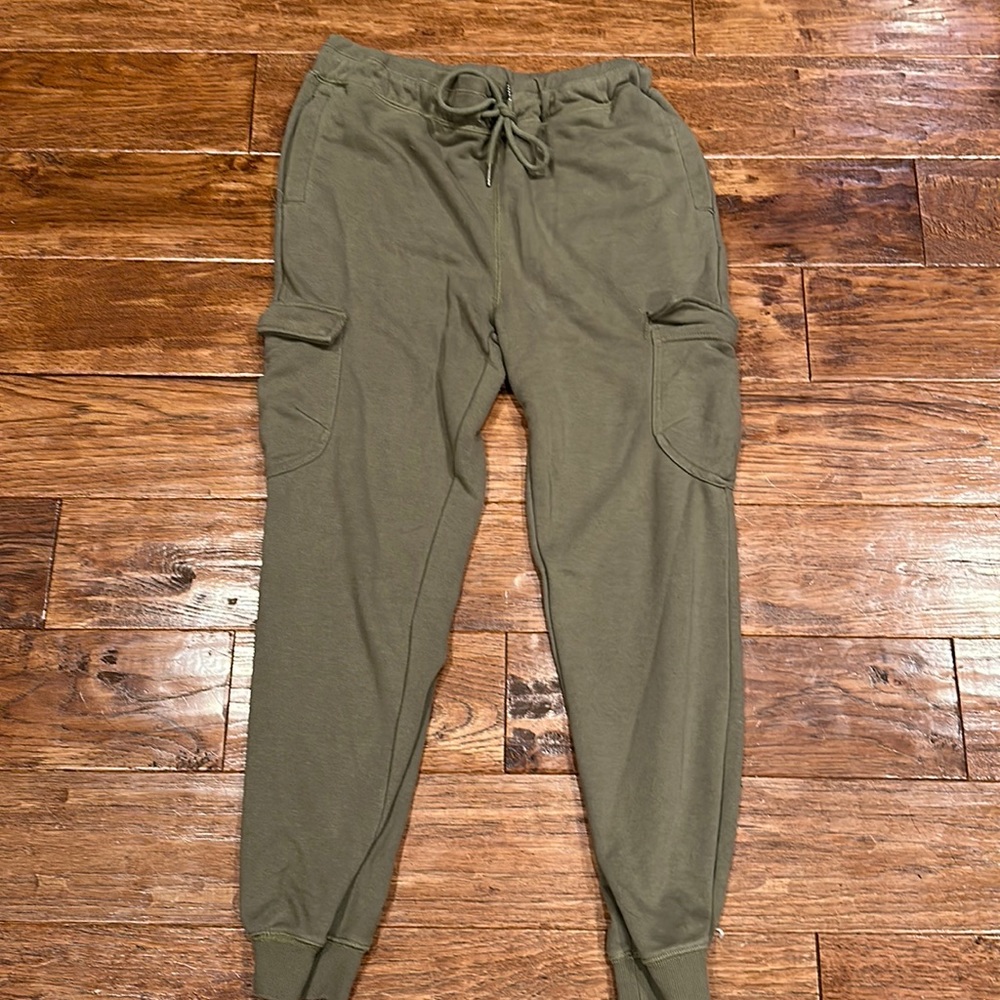 Green soft sweatpants
